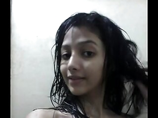 indian beautiful indian girl with slurps boobs ladies' room selfie wowmoyback