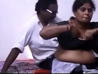 Indian aunty romance with will not hear of husband's friend.